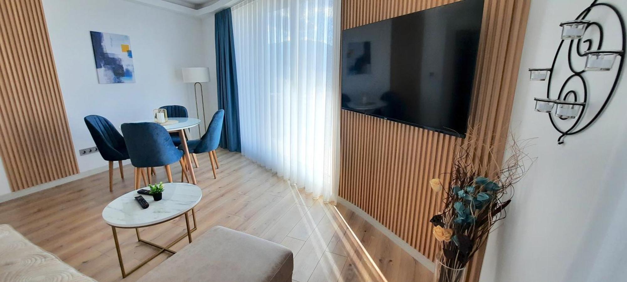 Luxury Condo On 18Th Floor With Pool, Fitness, Parking Included. สโกเปีย ภายนอก รูปภาพ
